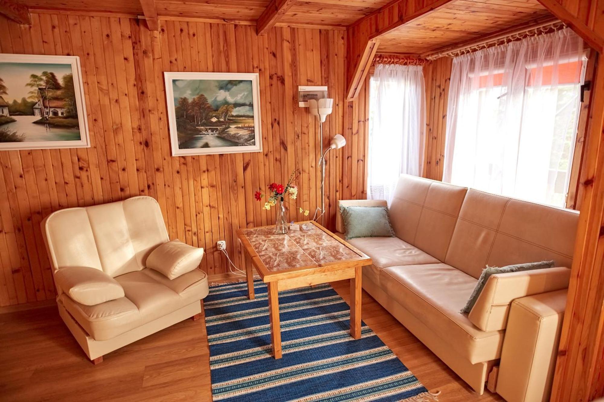 Osrodek Wypoczynkowy Relaks I Apartamenty Łeba Exterior foto